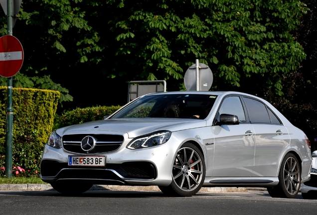 Mercedes-Benz E 63 AMG S W212