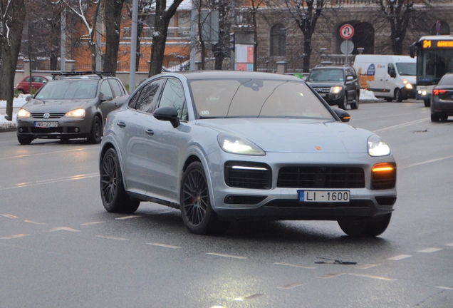 Porsche Cayenne Coupé GTS