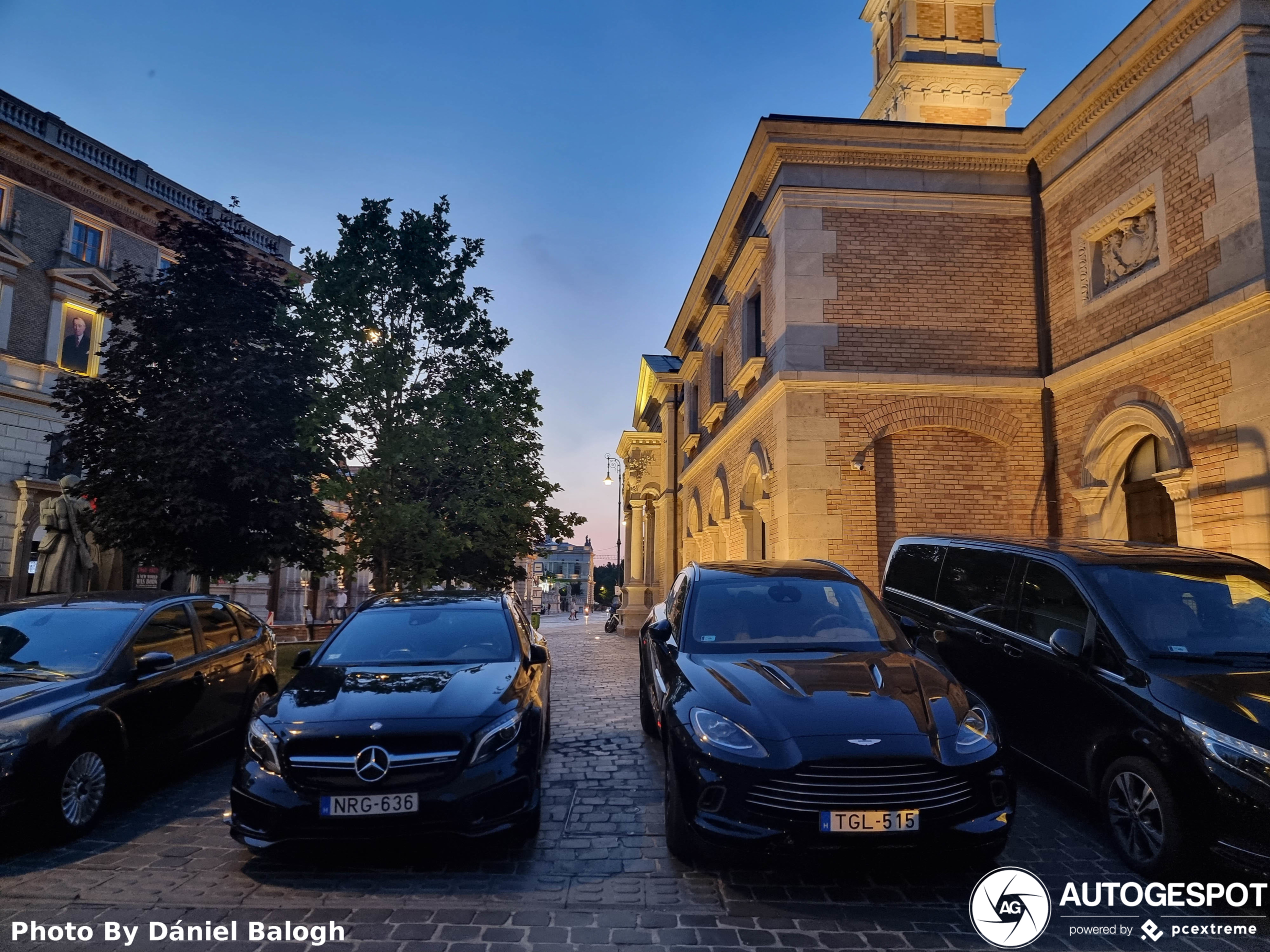 Aston Martin DBX