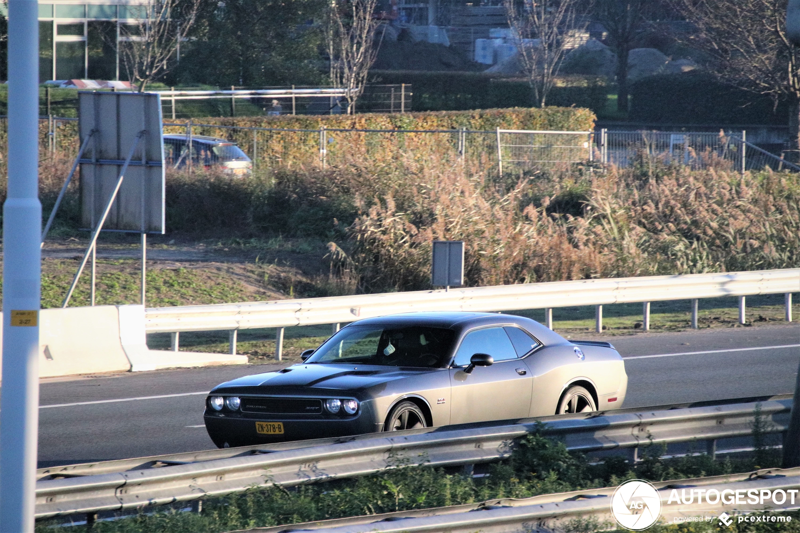 Dodge Challenger SRT-8