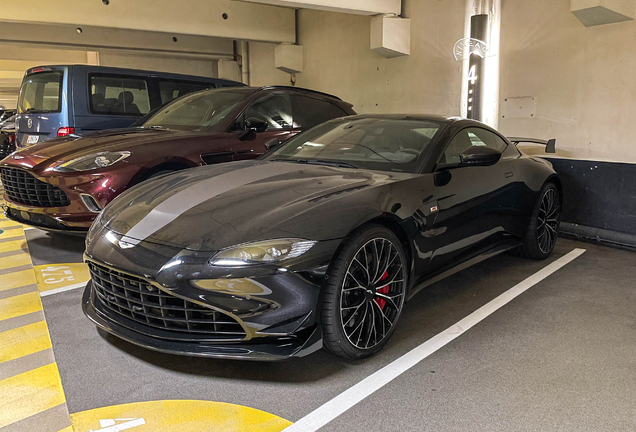 Aston Martin V8 Vantage Formula 1 Edition