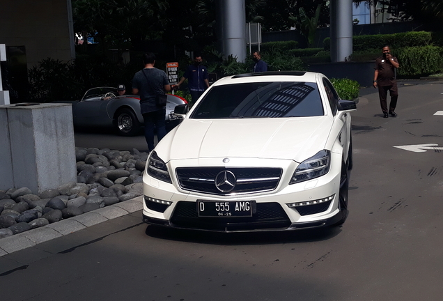 Mercedes-Benz CLS 63 AMG C218