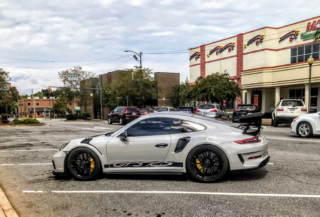 Porsche 991 GT3 RS MkII Weissach Package