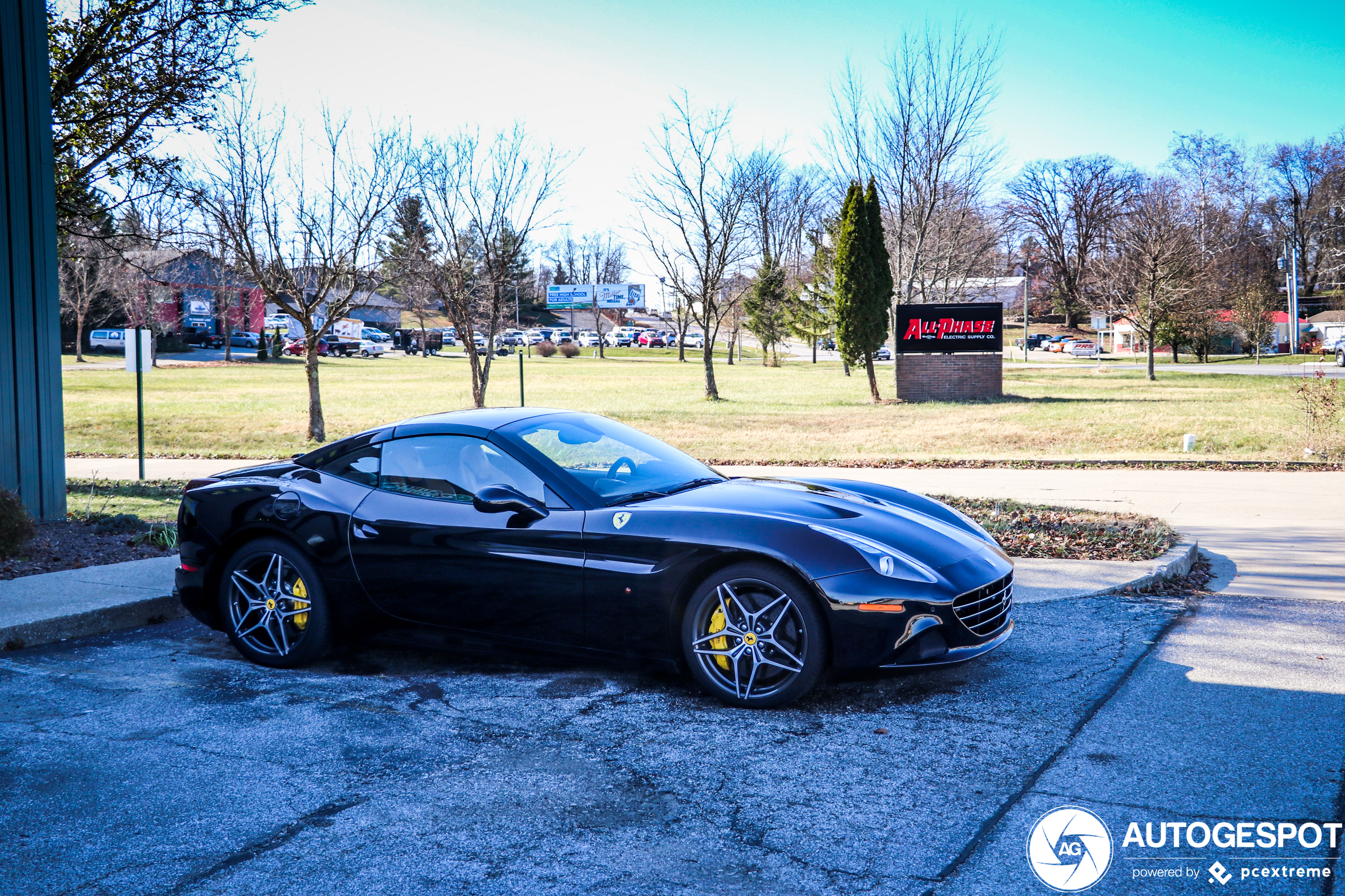 Ferrari California T