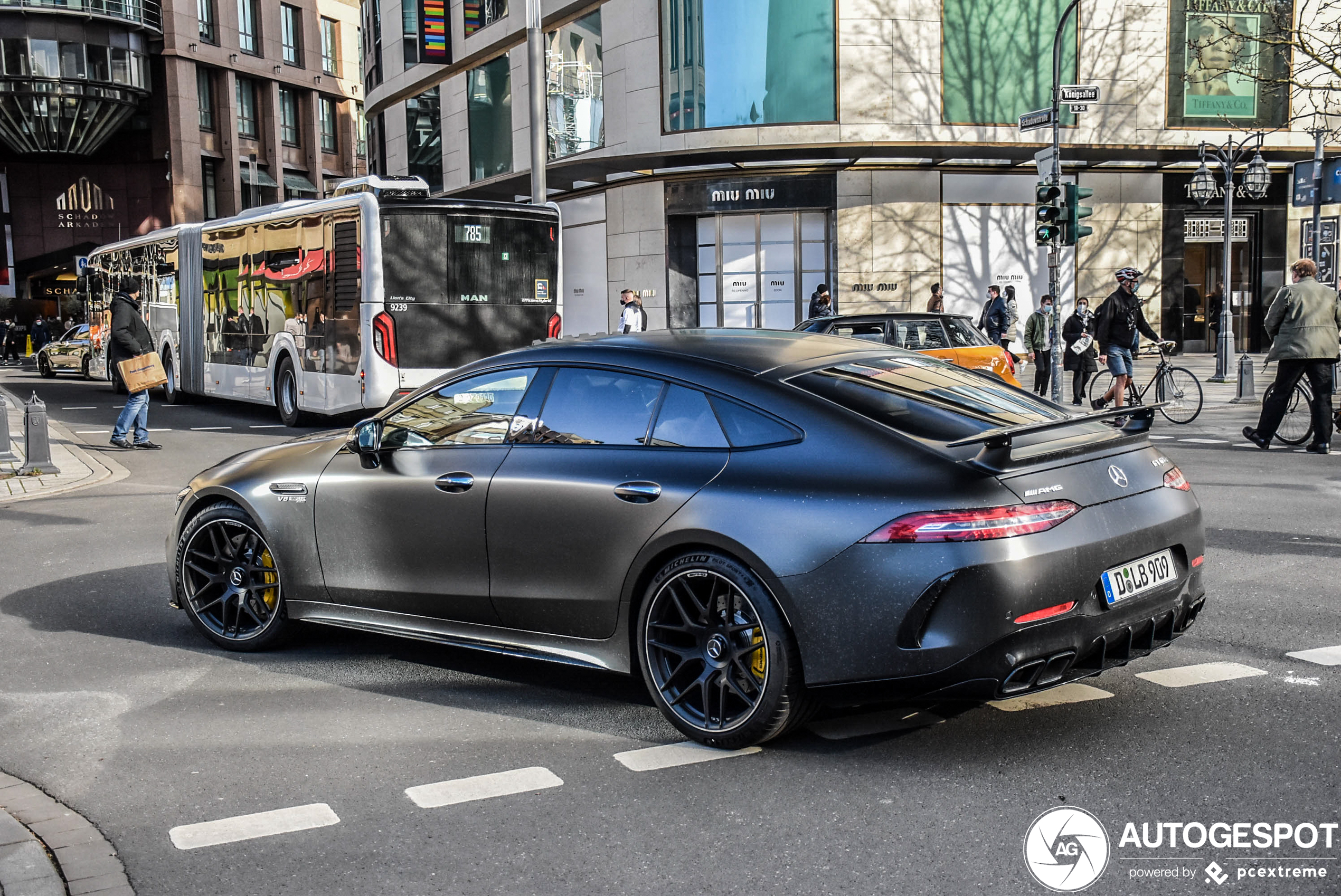 Mercedes-AMG GT 63 S X290