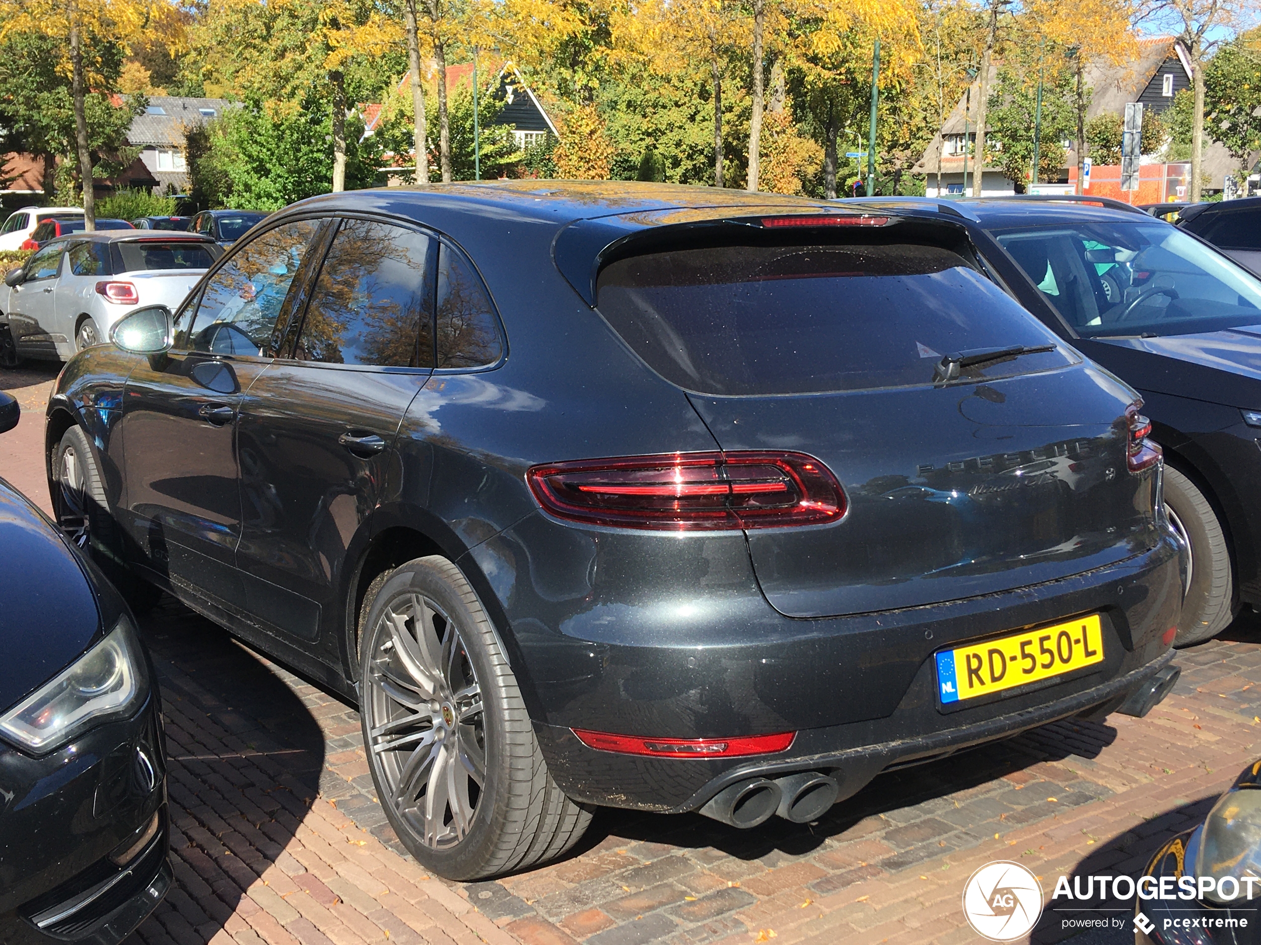 Porsche 95B Macan GTS