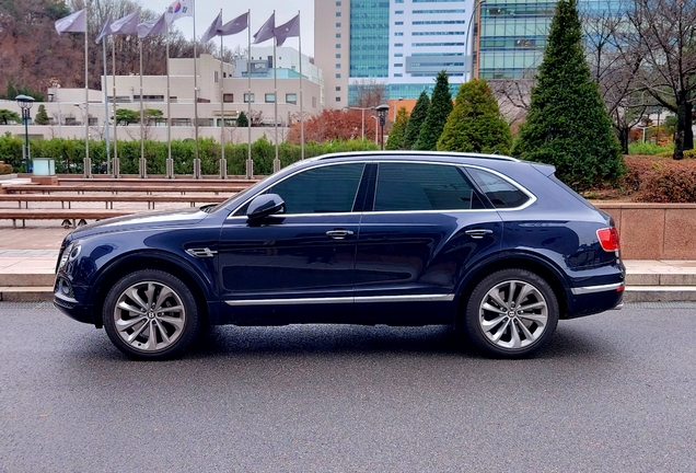 Bentley Bentayga V8