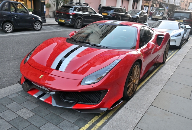 Ferrari 488 Pista