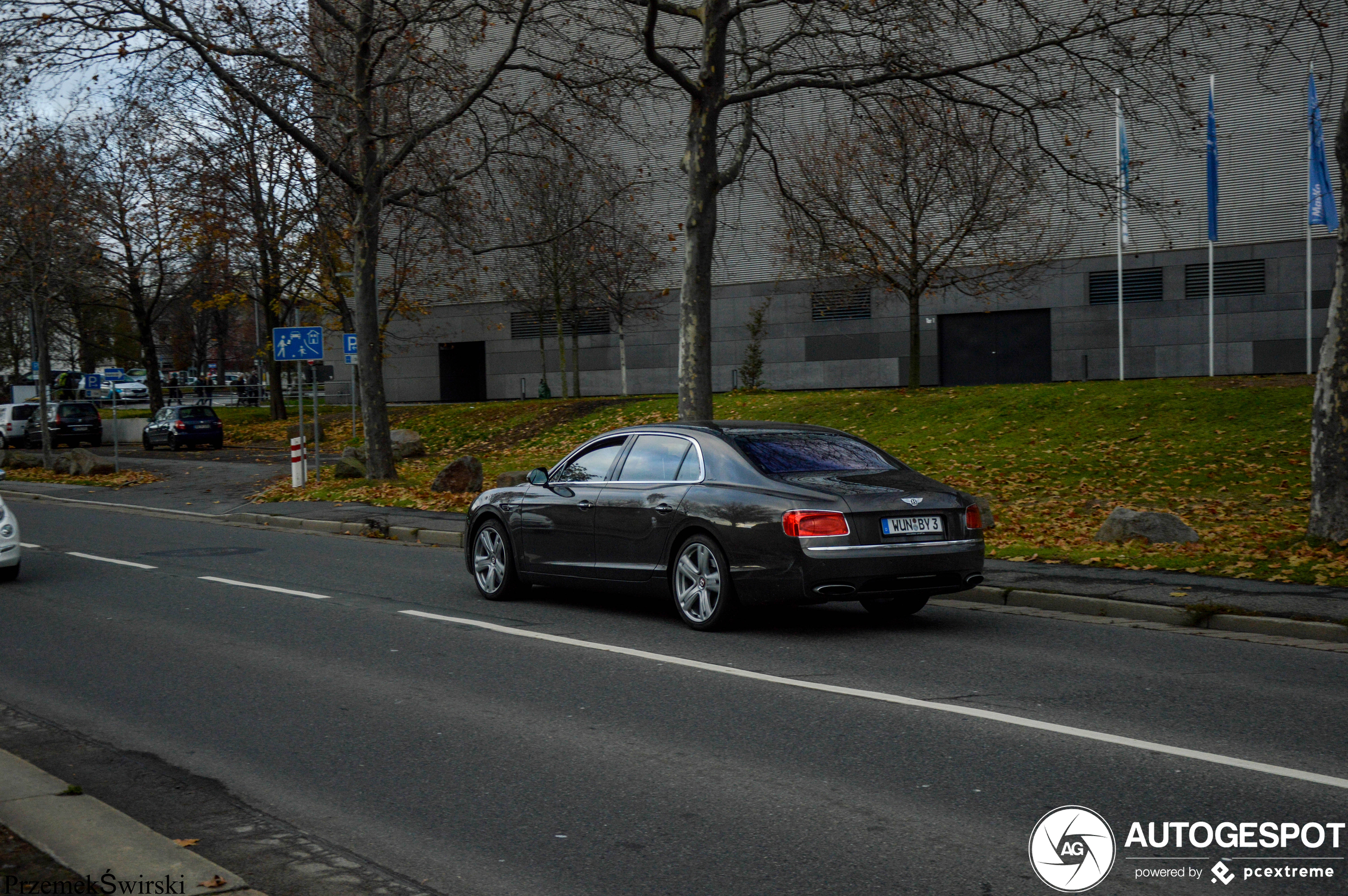 Bentley Flying Spur W12