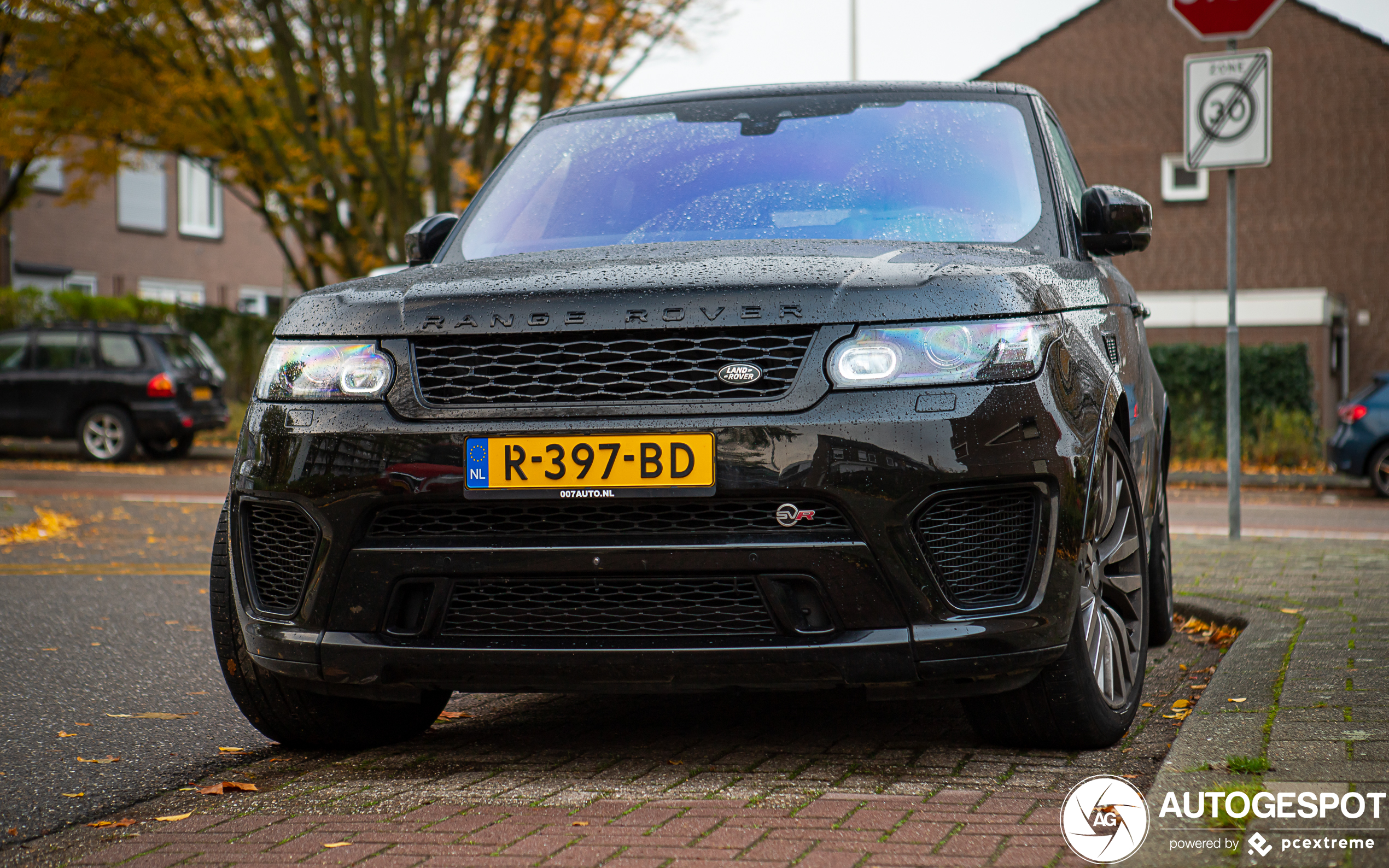 Land Rover Range Rover Sport SVR