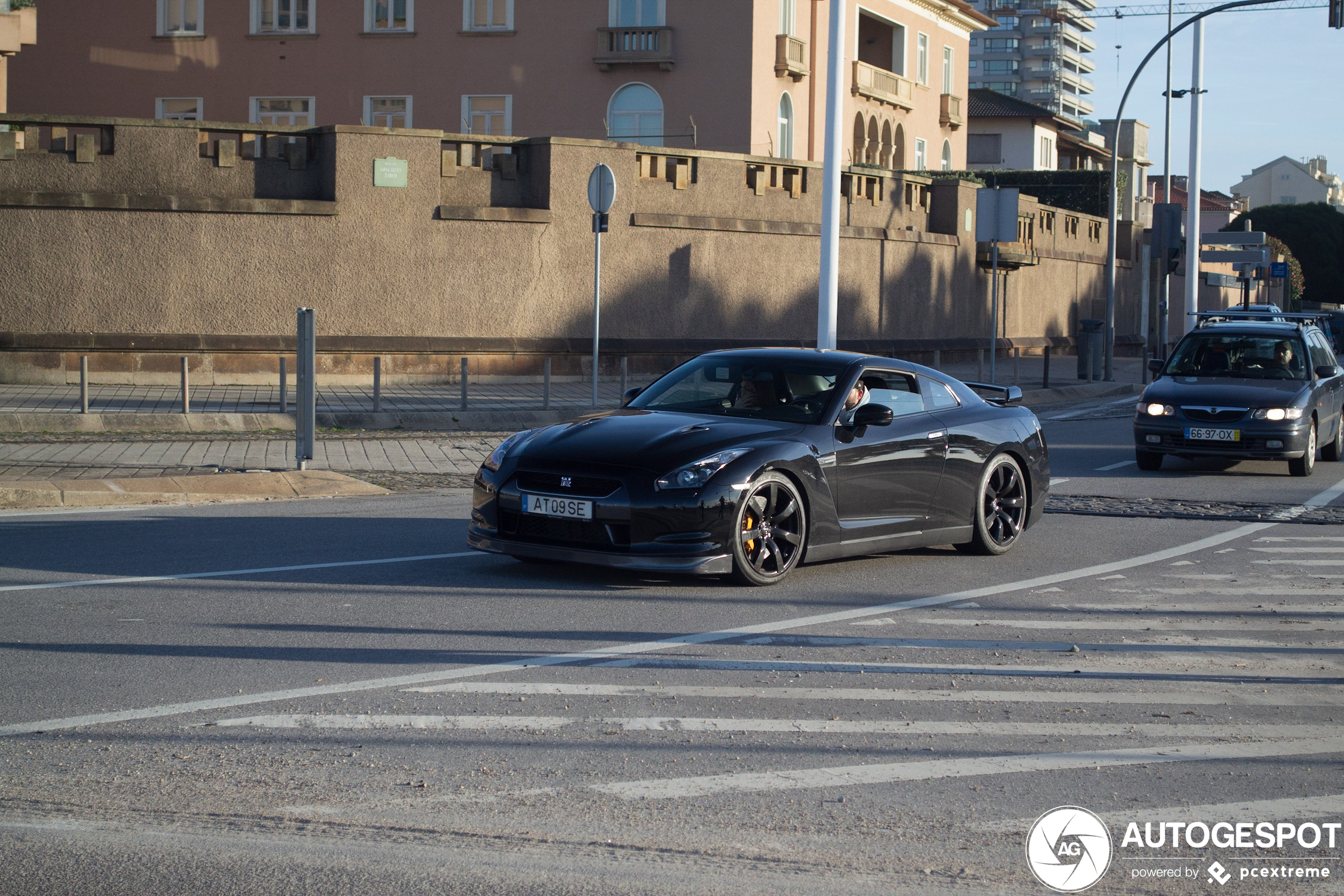 Nissan GT-R