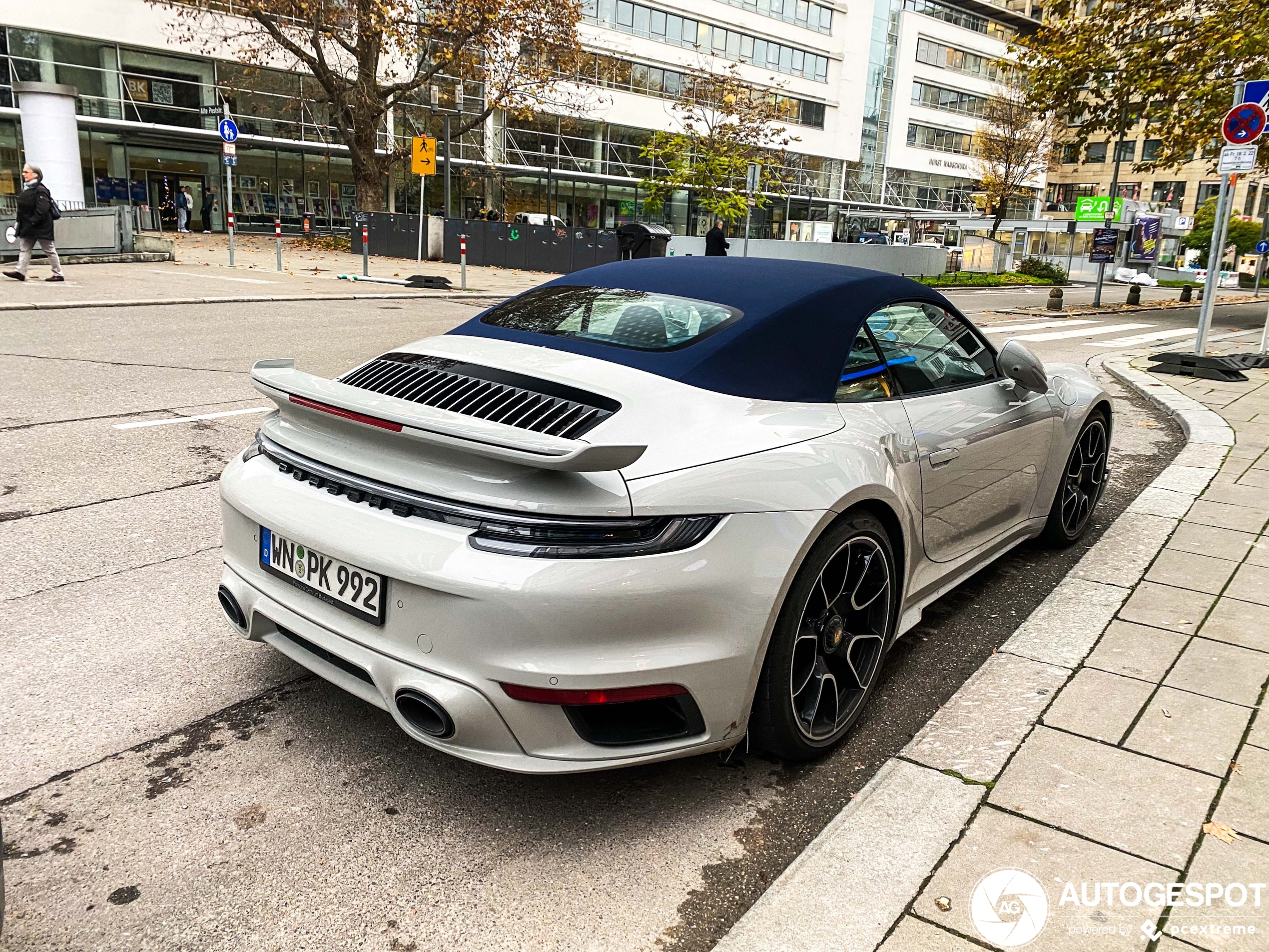 Porsche 992 Turbo S Cabriolet