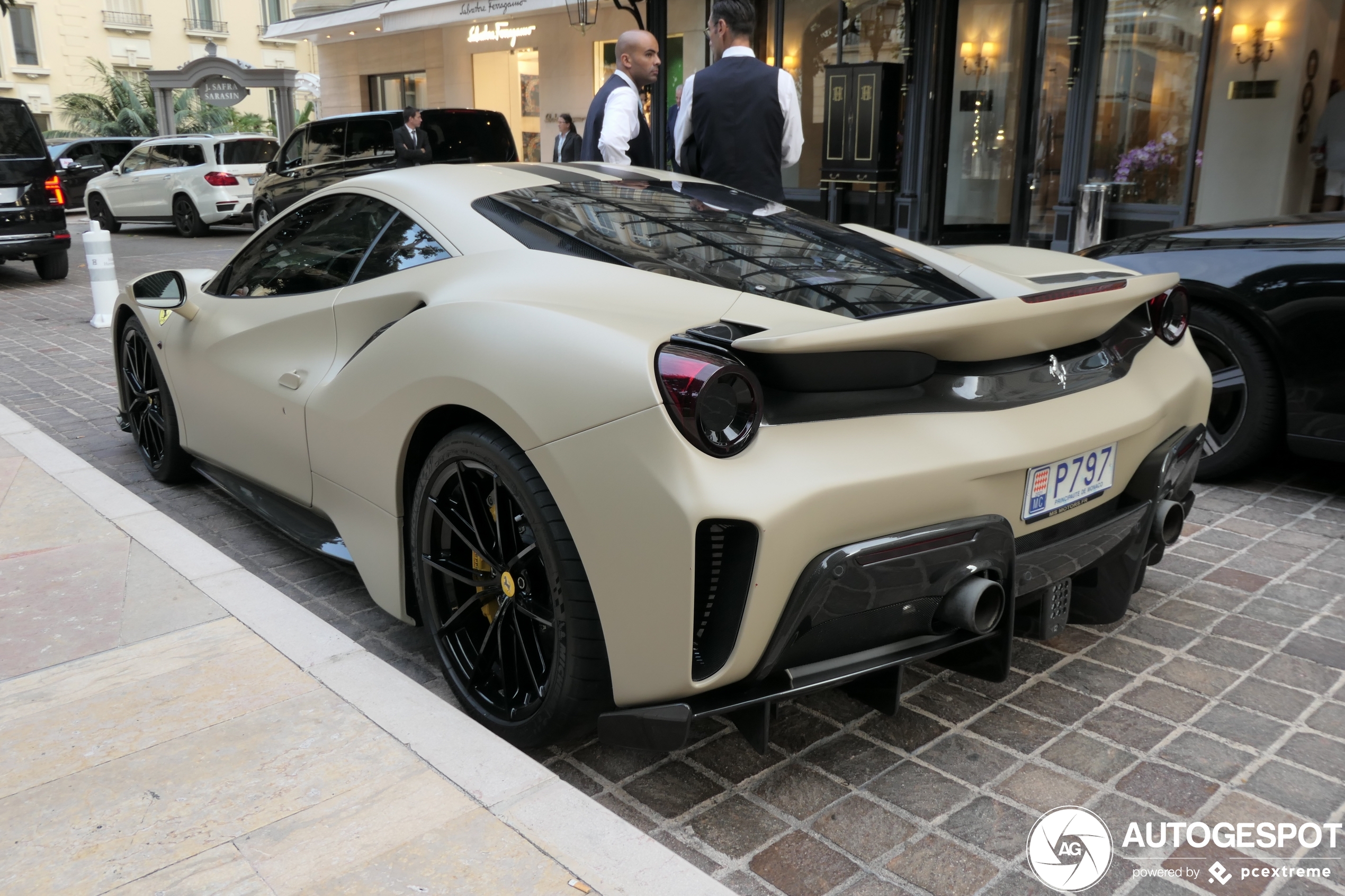 Ferrari 488 Pista