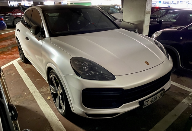 Porsche Cayenne Coupé Turbo S E-Hybrid