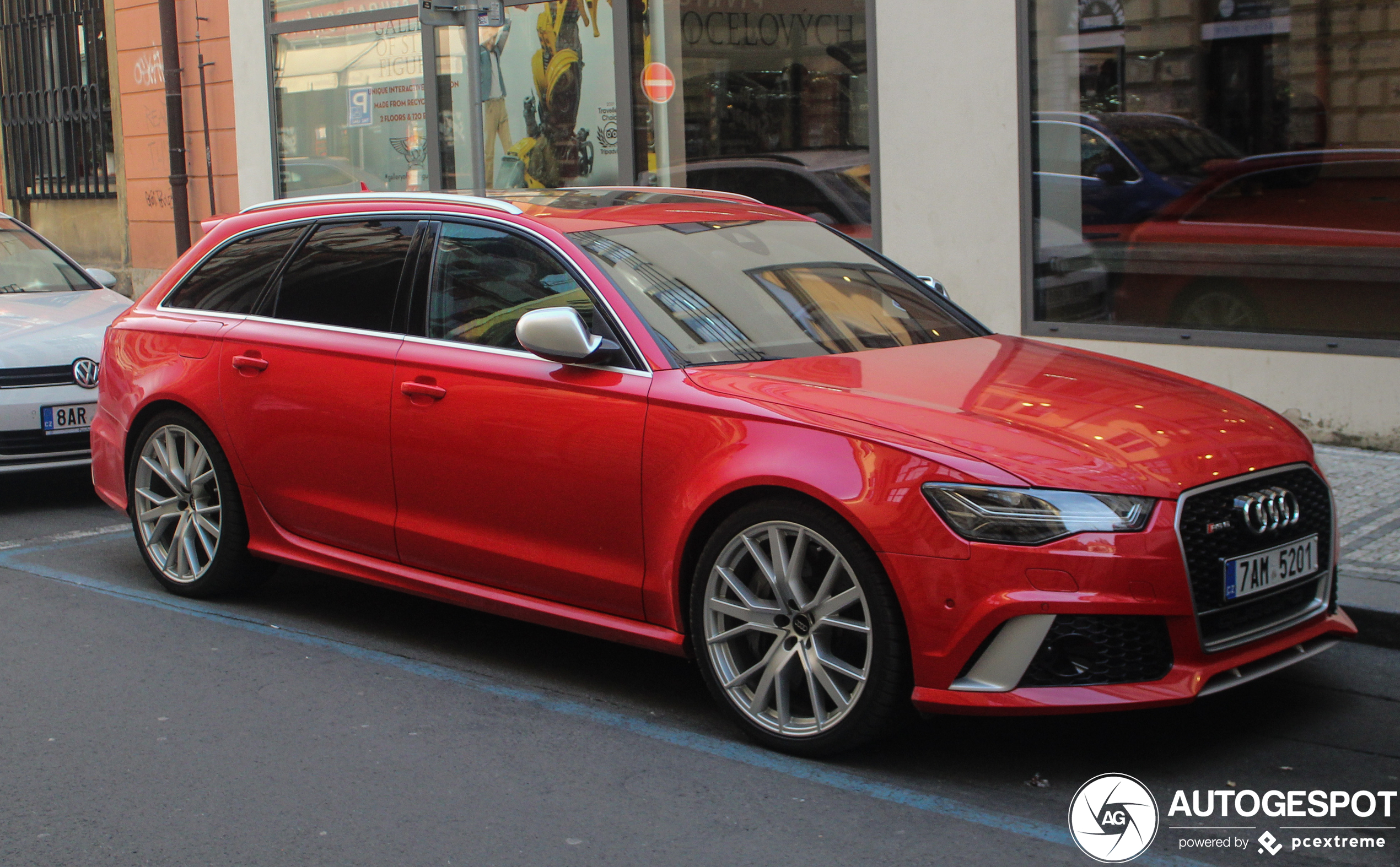 Audi RS6 Avant C7 2015