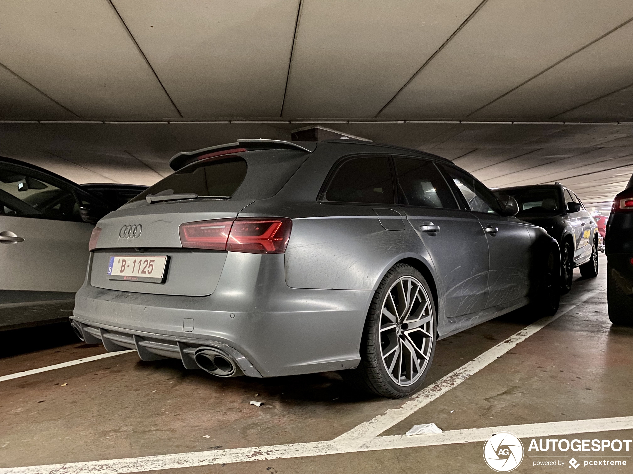 Audi RS6 Avant C7 2015