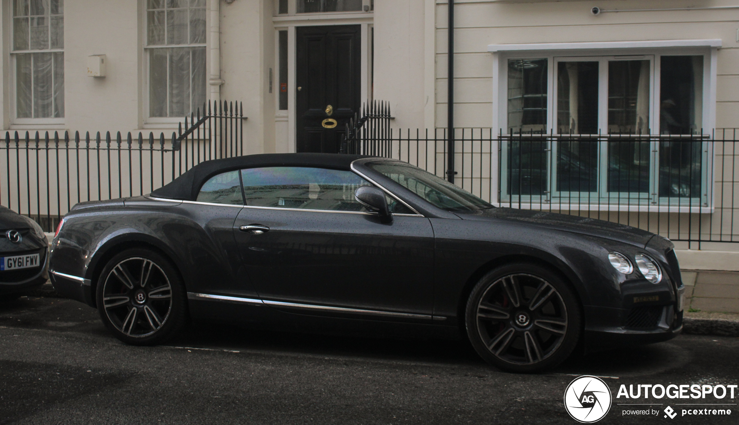 Bentley Continental GTC V8