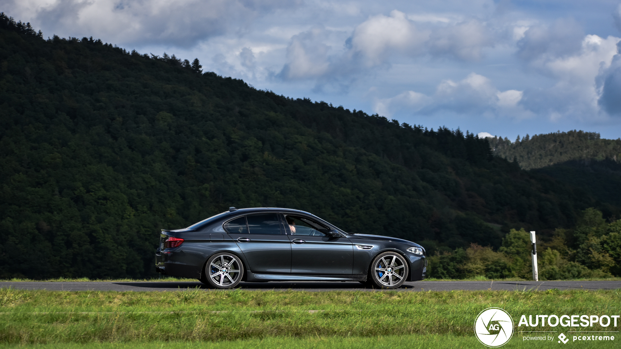 BMW M5 F10 2014