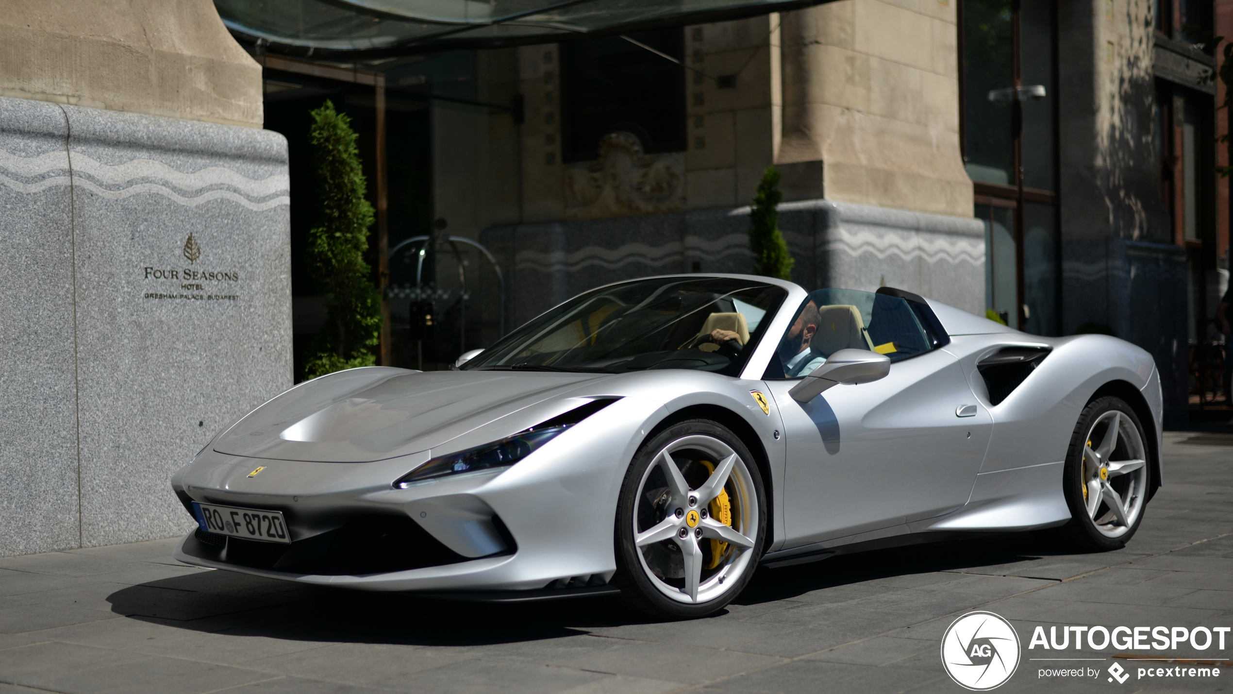 Ferrari F8 Spider