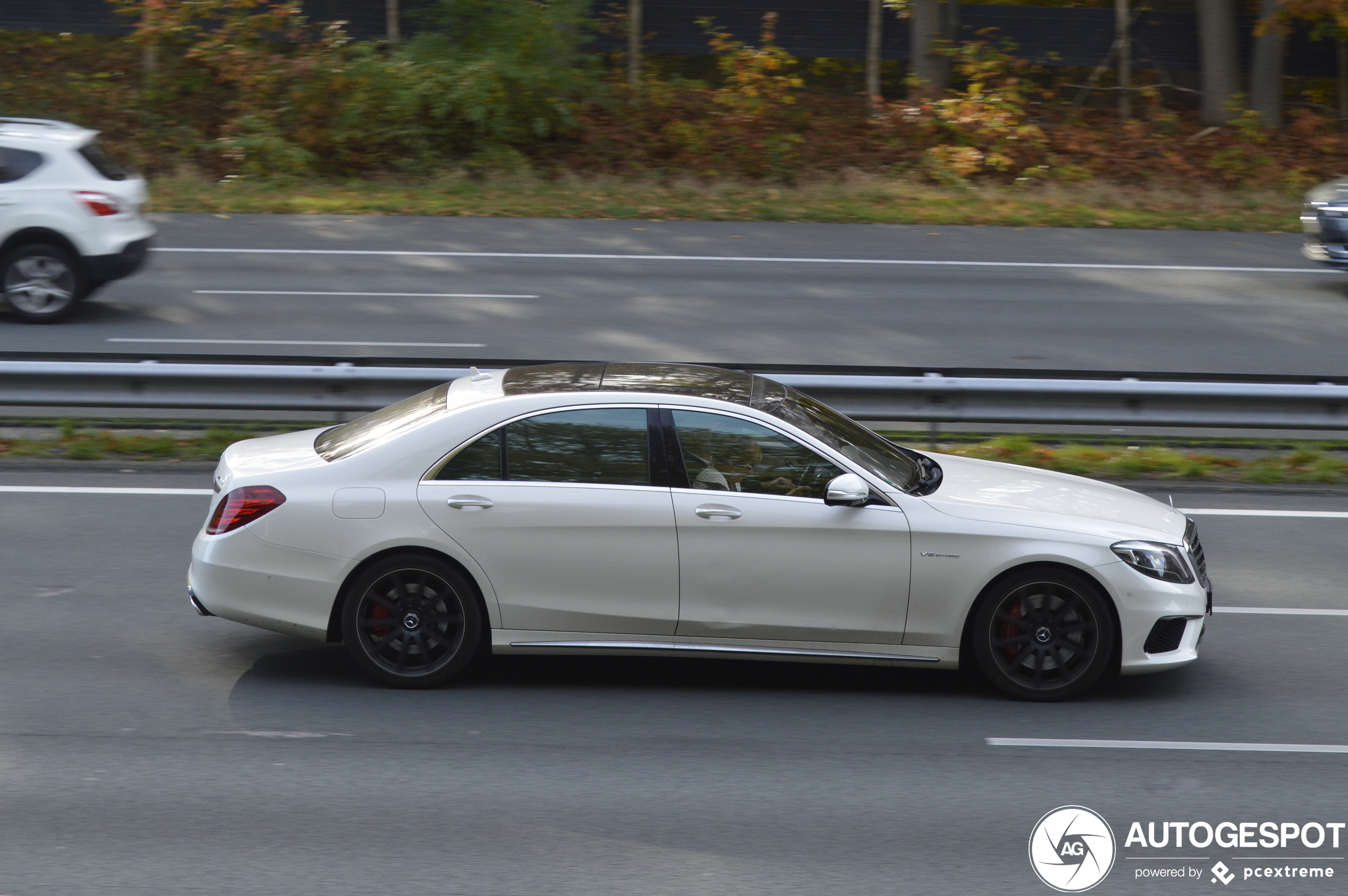 Mercedes-AMG S 63 V222