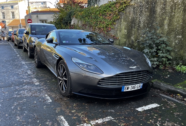 Aston Martin DB11