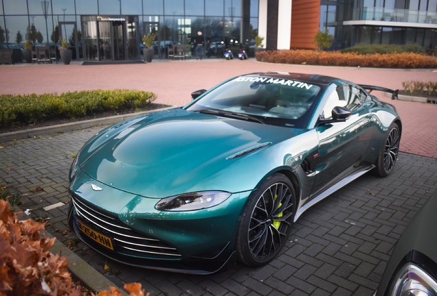 Aston Martin V8 Vantage Formula 1 Edition