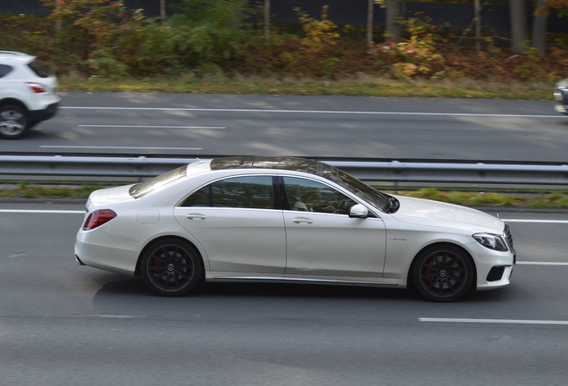 Mercedes-AMG S 63 V222