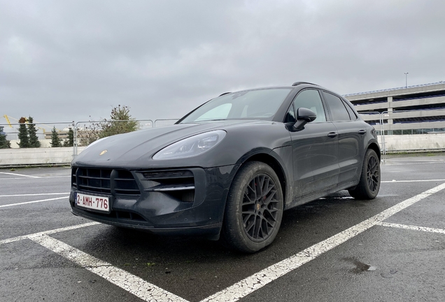 Porsche 95B Macan GTS MkII