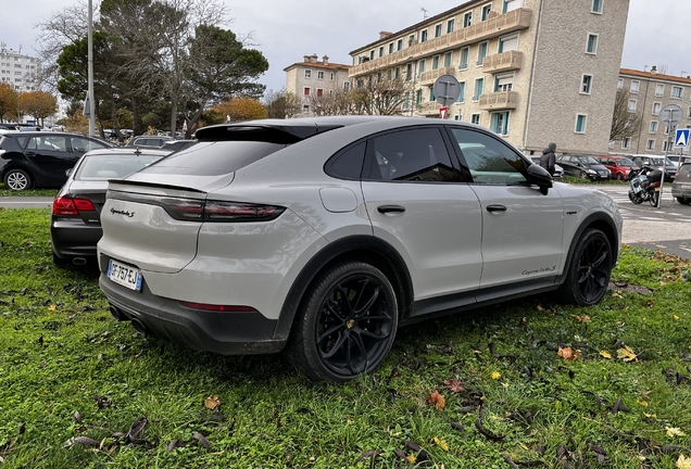 Porsche Cayenne Coupé Turbo S E-Hybrid