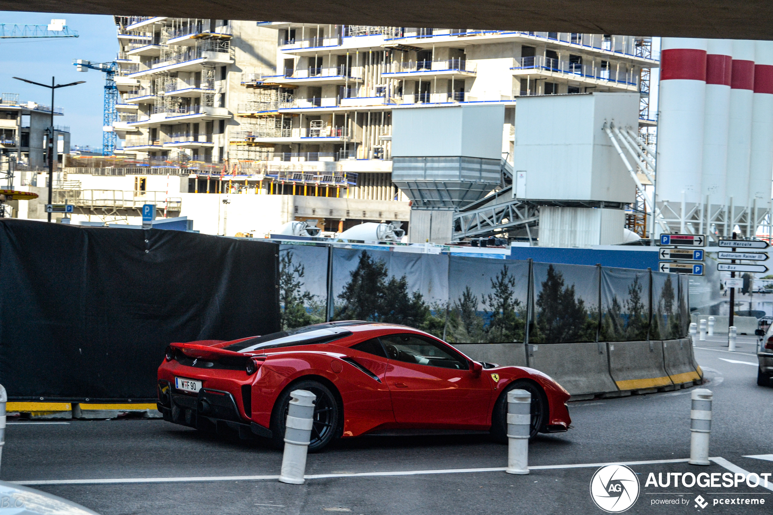 Ferrari 488 Pista