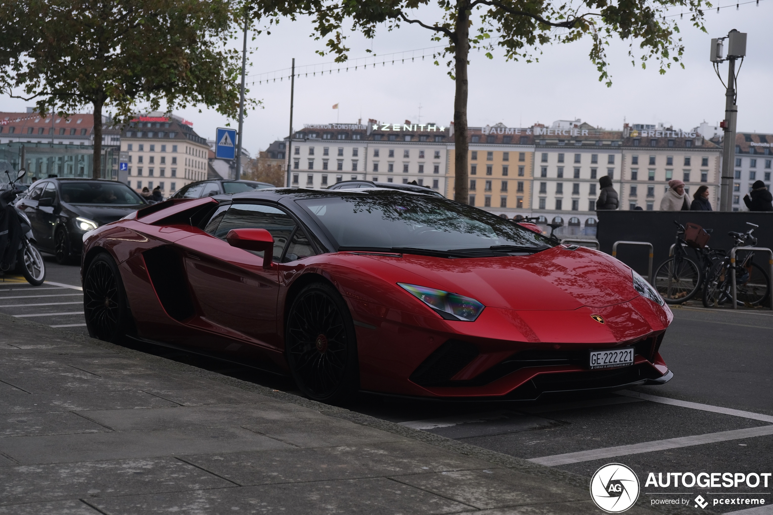 Lamborghini Aventador S LP740-4 Roadster