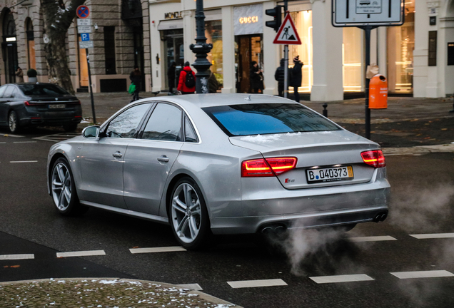 Audi S8 D4