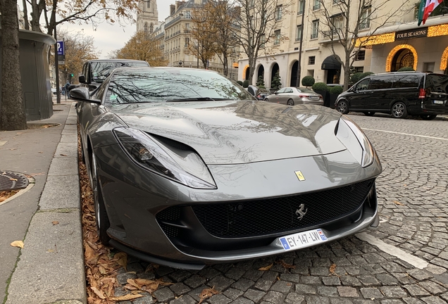 Ferrari 812 Superfast