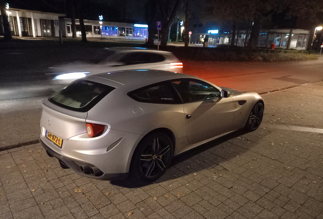 Ferrari FF