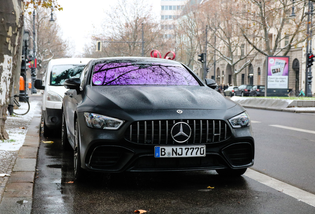 Mercedes-AMG GT 63 S X290