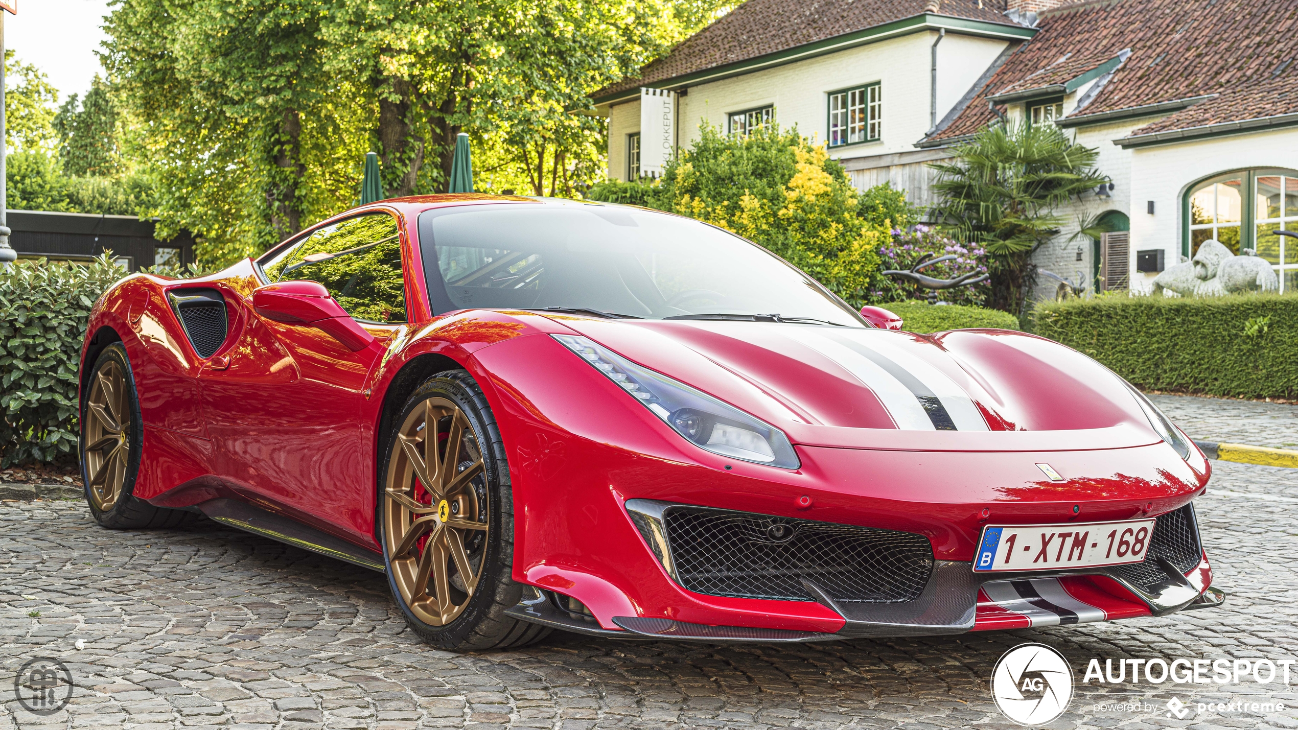 Ferrari 488 Pista