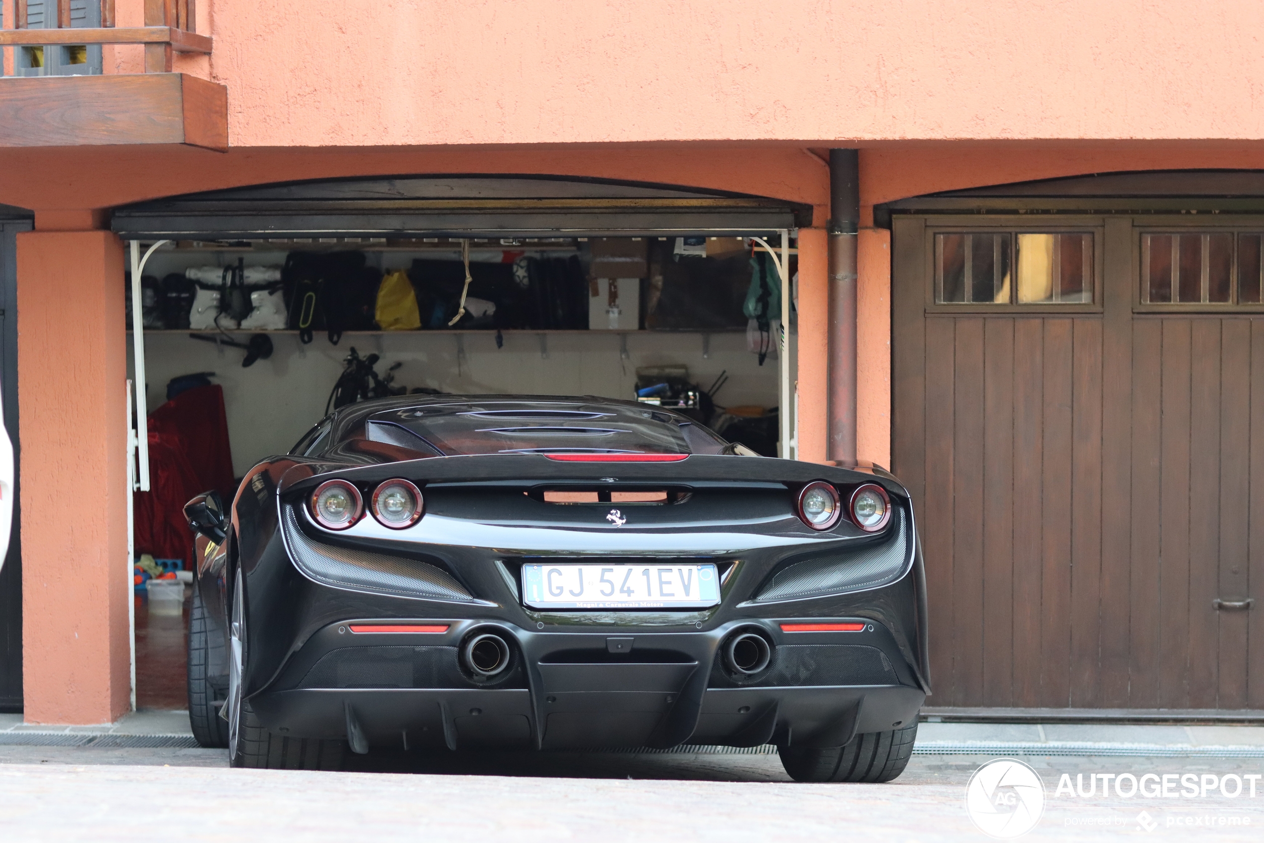 Ferrari F8 Tributo