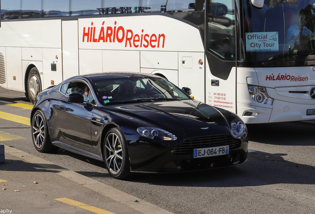 Aston Martin V8 Vantage S