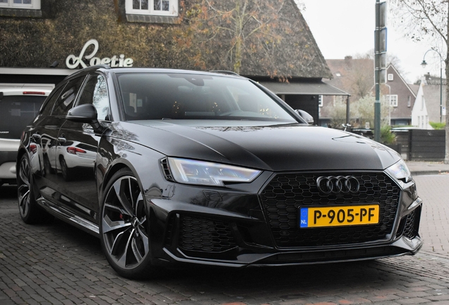 Audi RS4 Avant B9