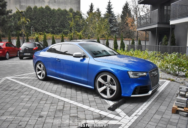 Audi RS5 B8 2012