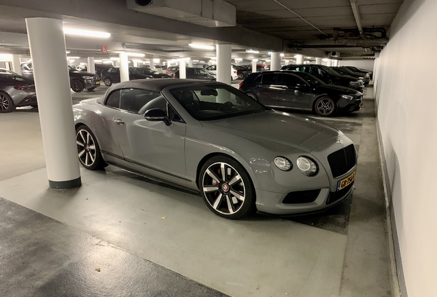 Bentley Continental GTC V8 S