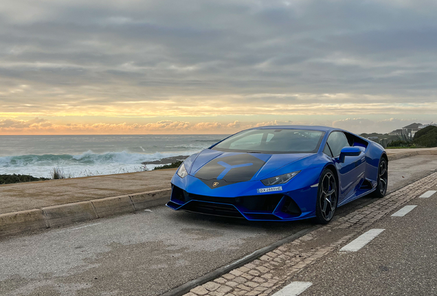 Lamborghini Huracán LP640-4 EVO