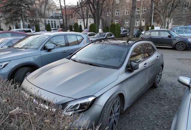 Mercedes-AMG GLA 45 X156 2017