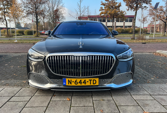 Mercedes-Maybach S 680 X223