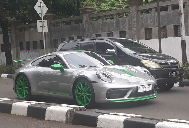 Porsche 992 Carrera S Chili Edition