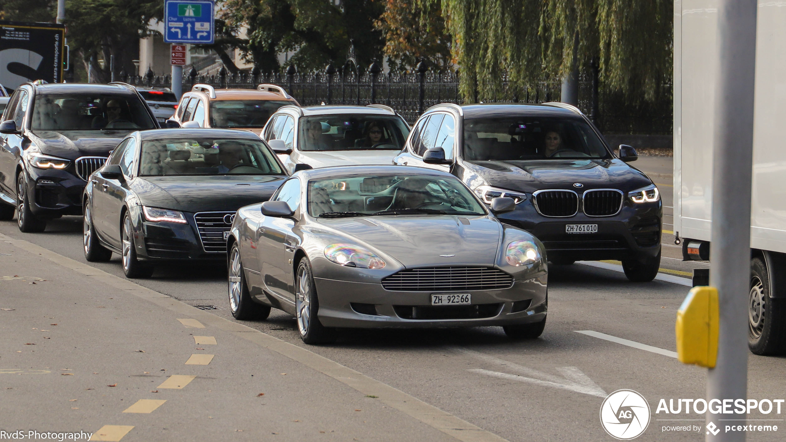 Aston Martin DB9