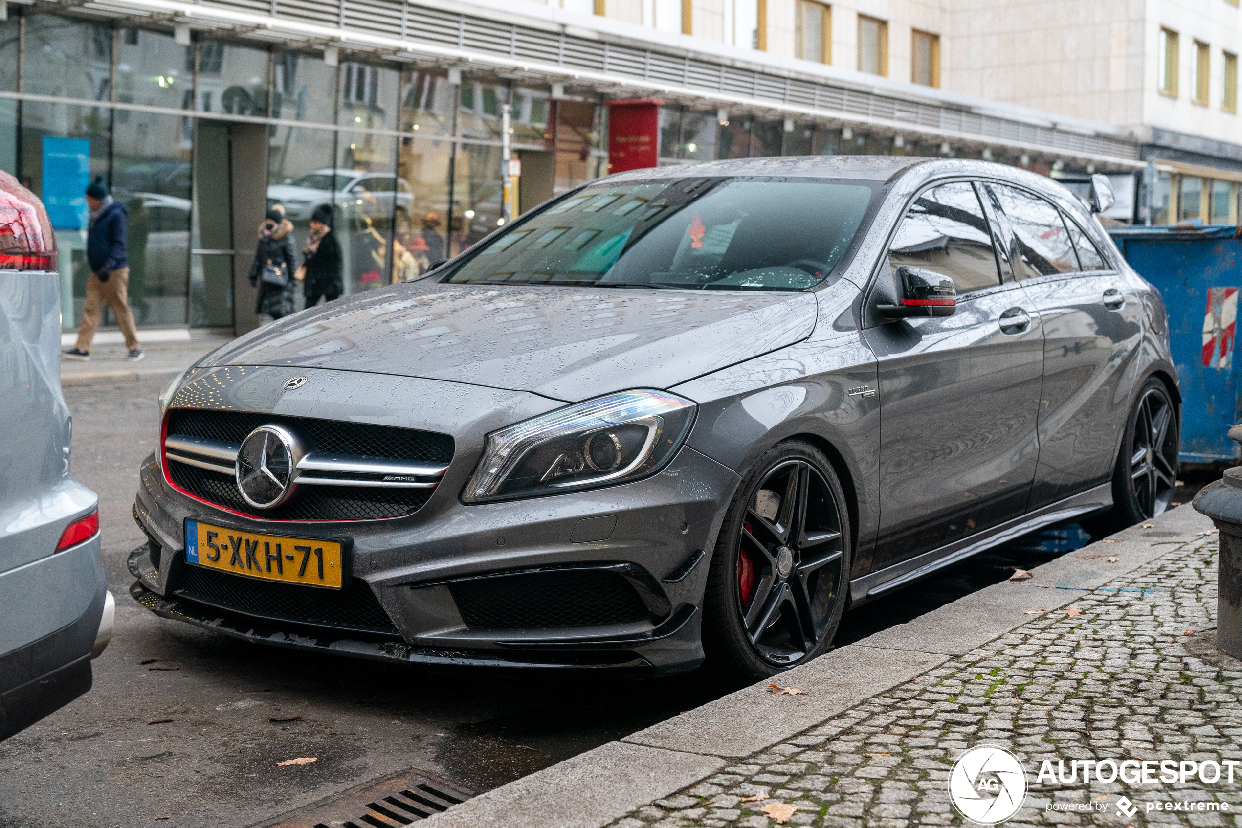 Mercedes-Benz A 45 AMG