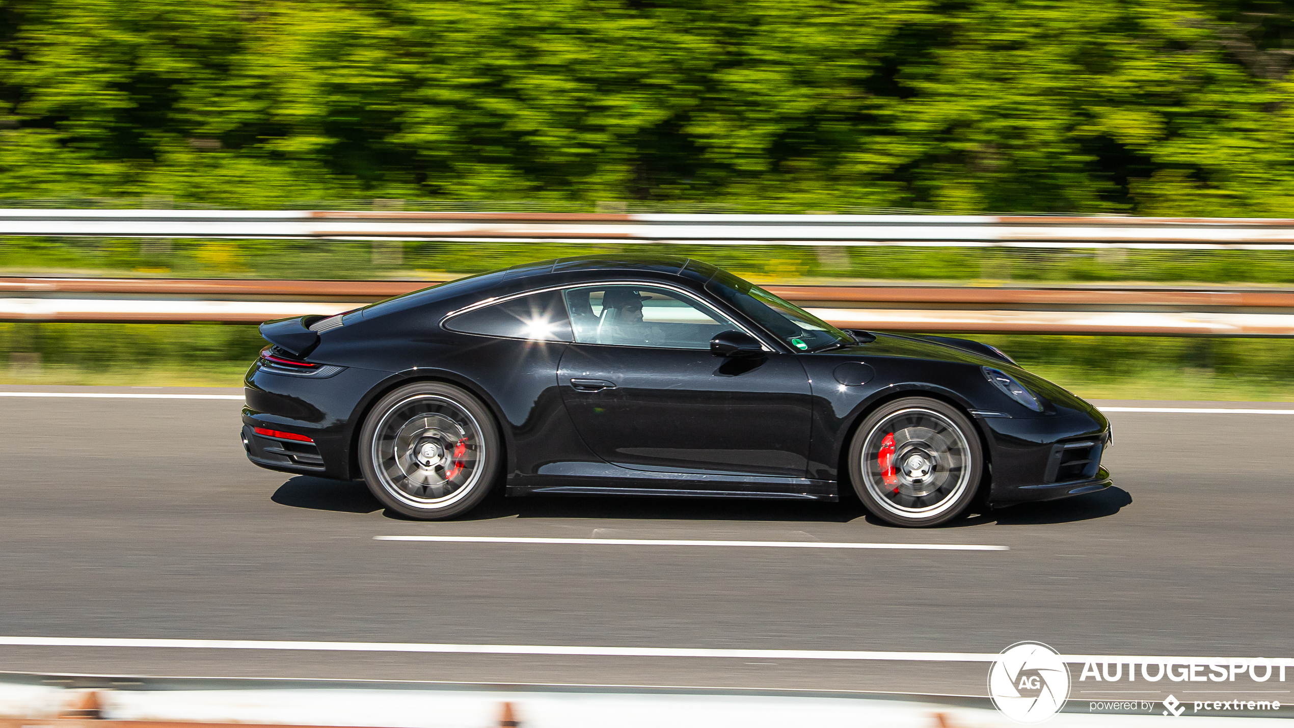 Porsche 992 Carrera S