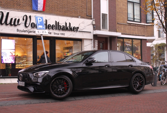 Mercedes-AMG E 63 S W213 2021