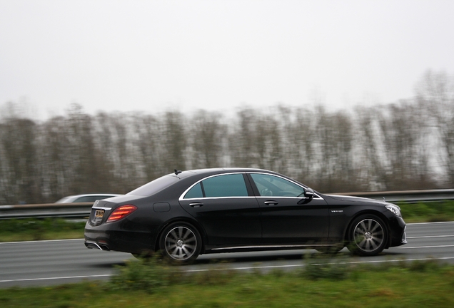 Mercedes-AMG S 63 V222 2017